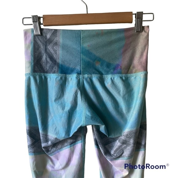 Teeki Tarot Magick Hot Pant Feather Leggings XS - Picture 5 of 15